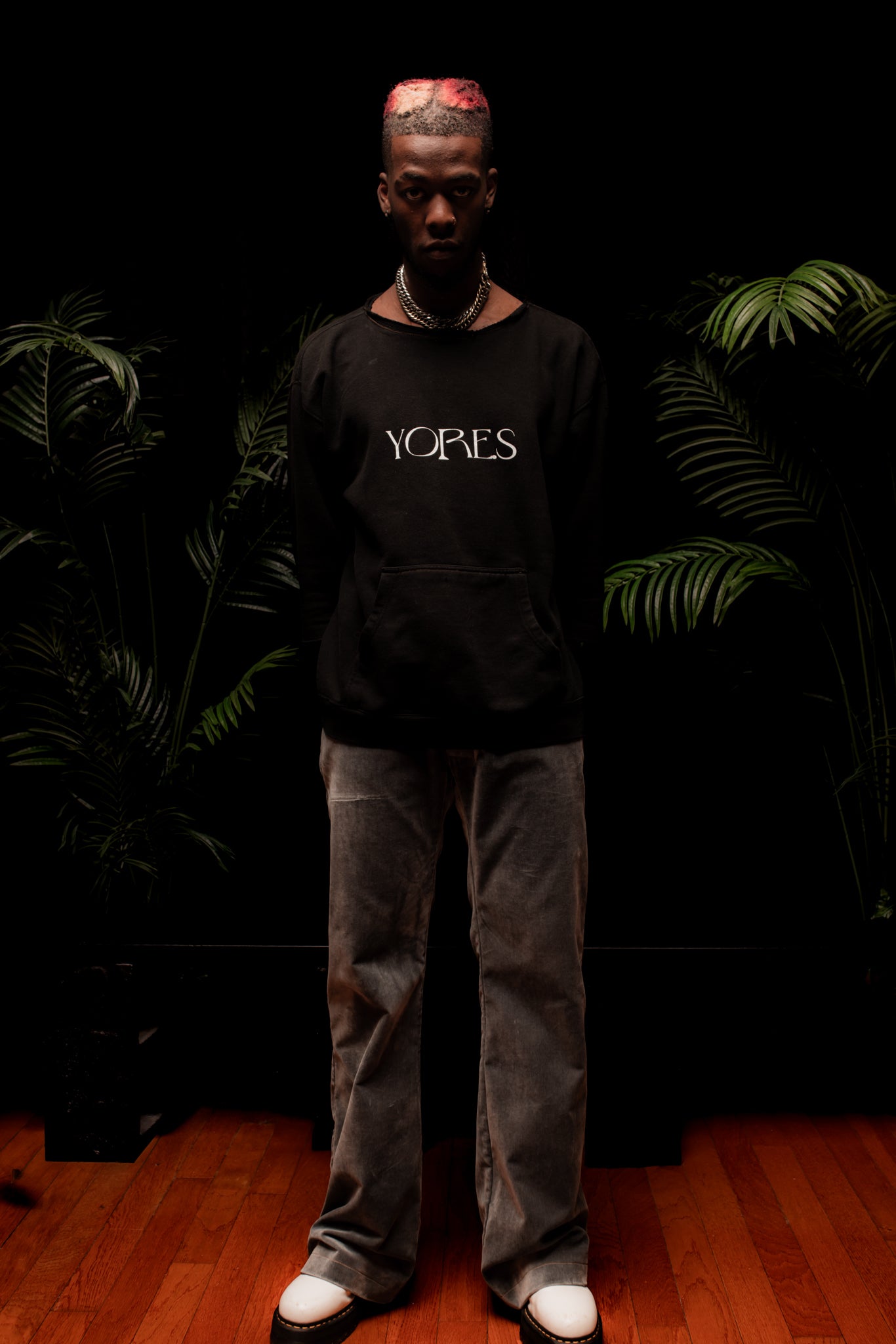 GREY VELVET FLAIR PANT