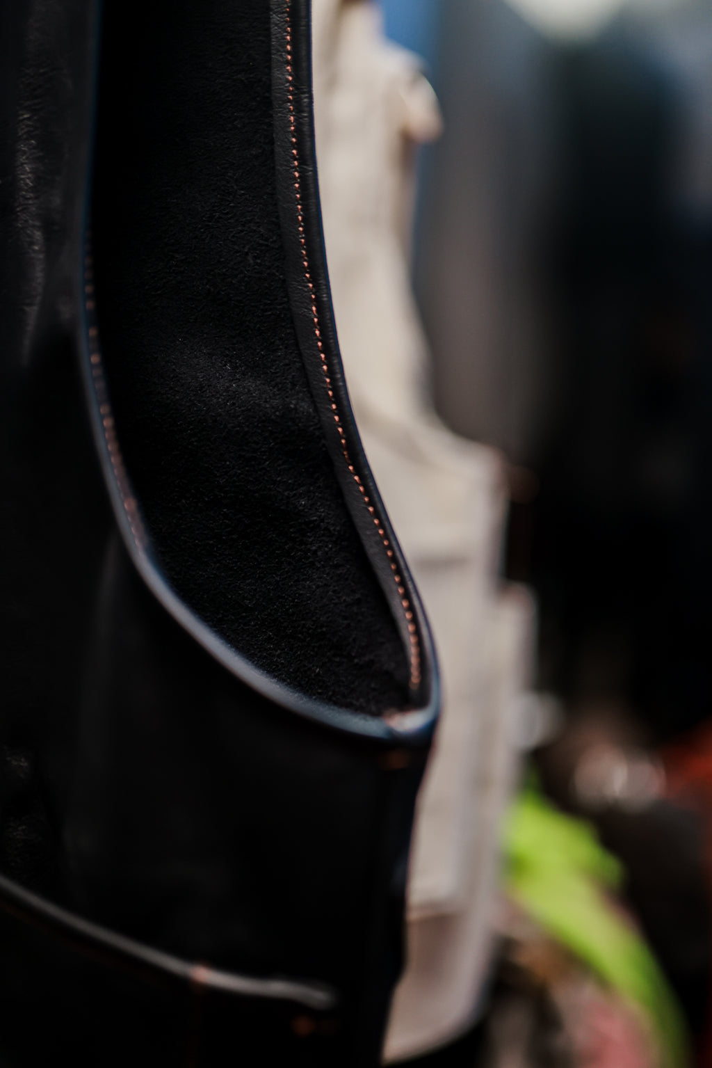 BLACK LEATHER VEST