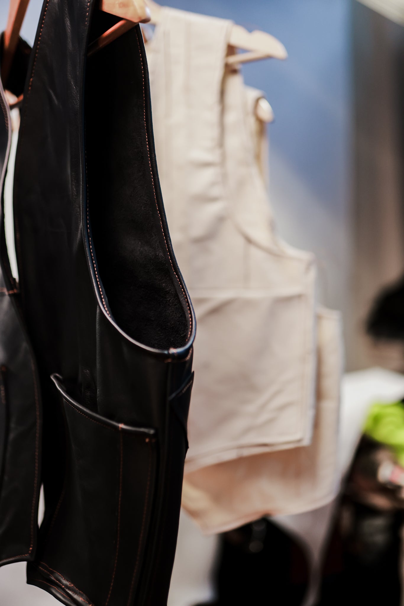 BLACK LEATHER VEST