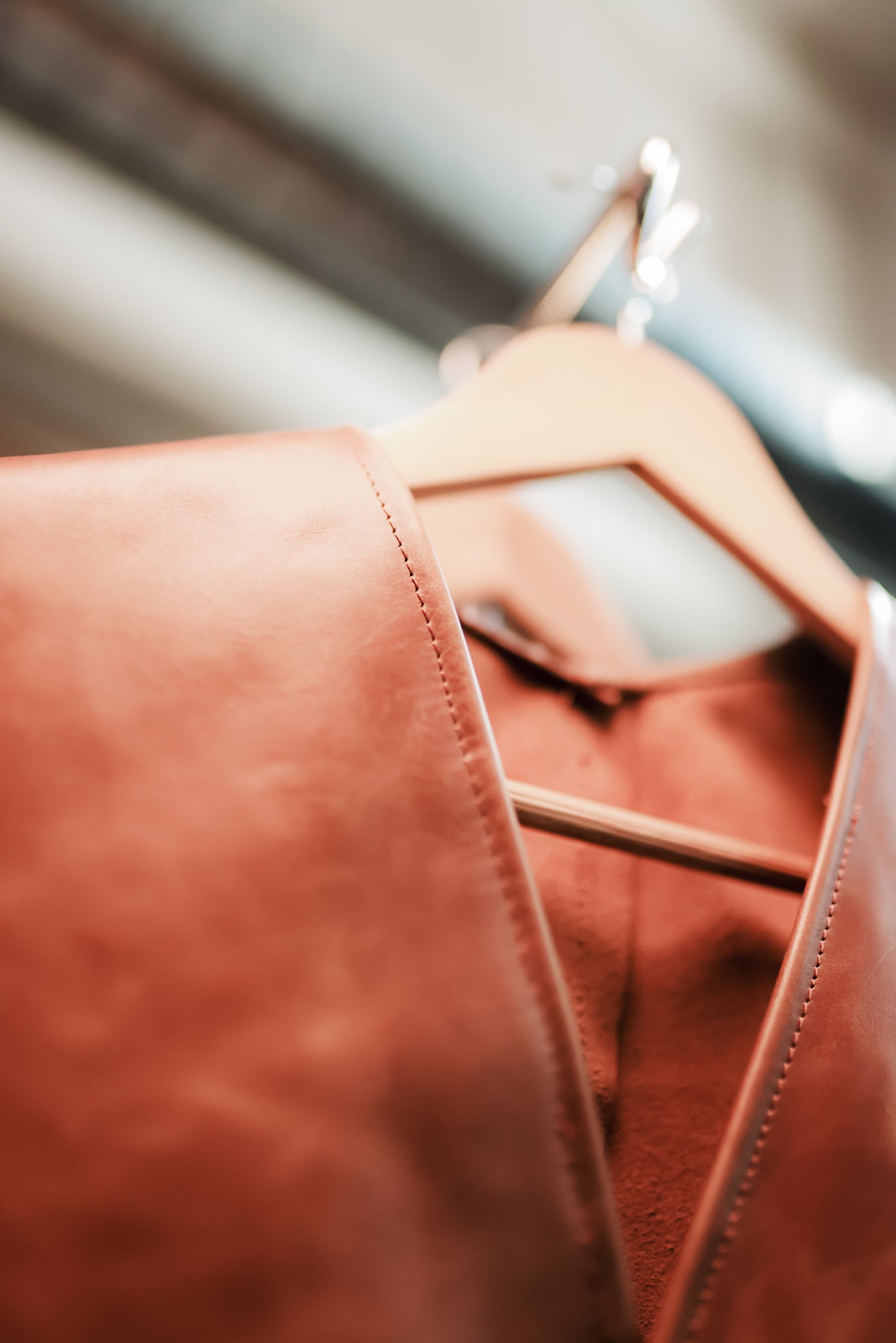 BROWN LEATHER VEST