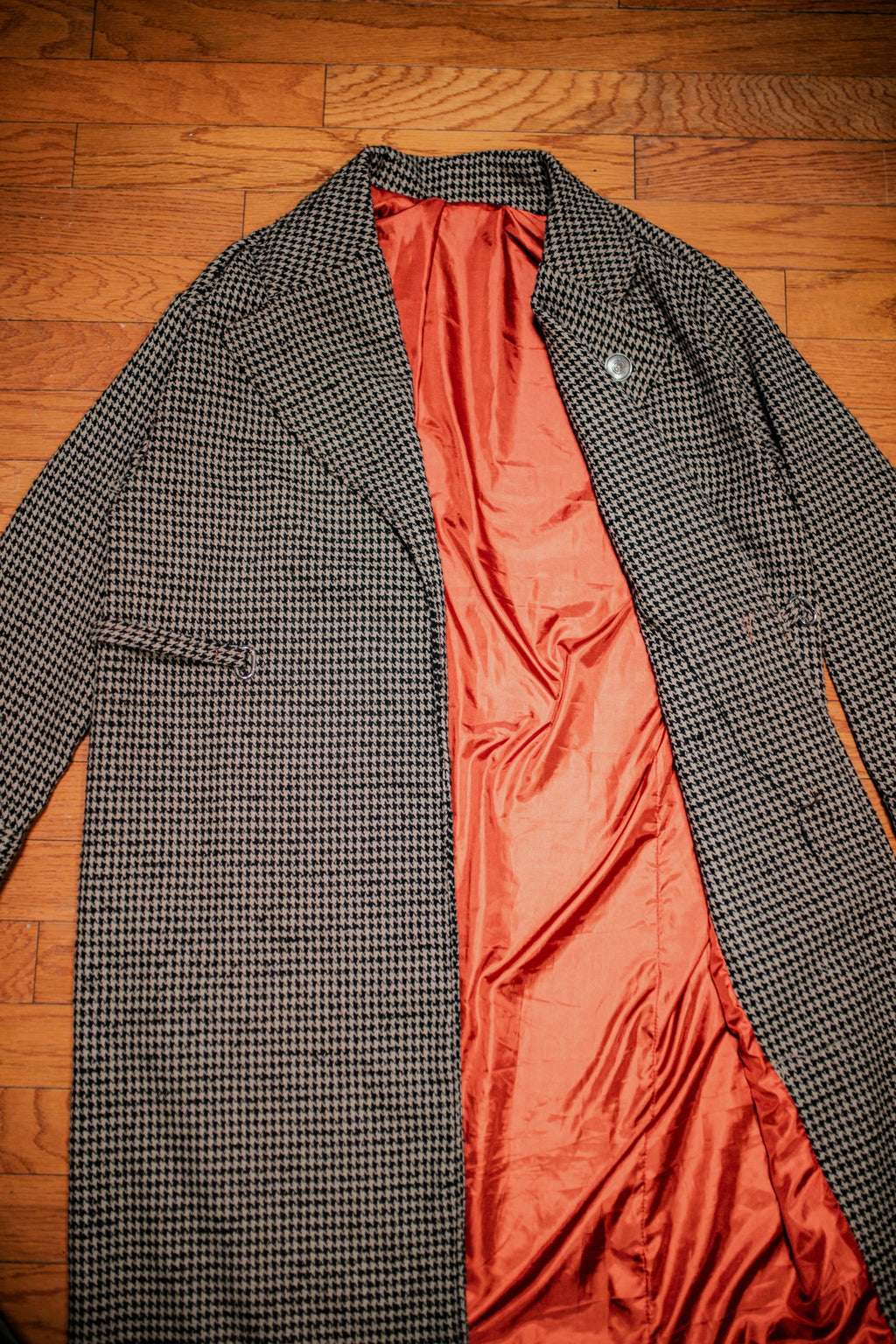 HOUNDSTOOTH COAT