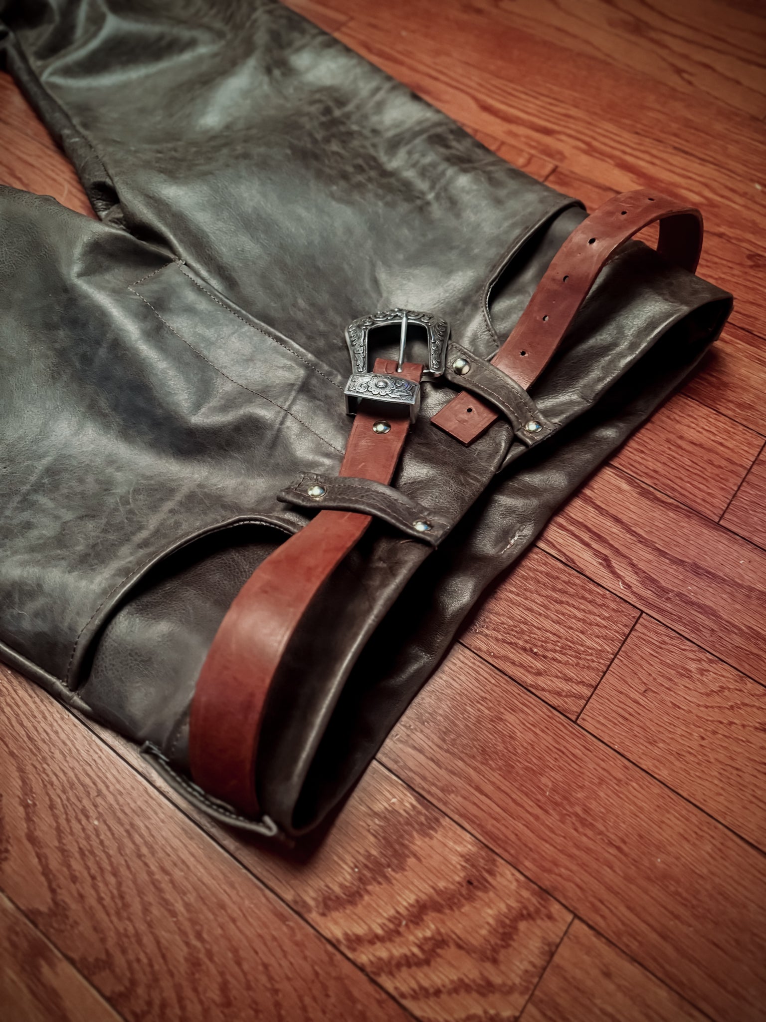 YORE LEATHER PANT